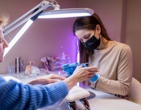 Galerie-5-Luxurynail-Karlsruher Straße 3 A, 68766 Hockenheim