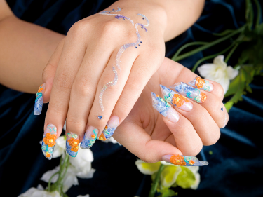 Maniküre-Luxurynail-Karlsruher Straße 3 A, 68766 Hockenheim 